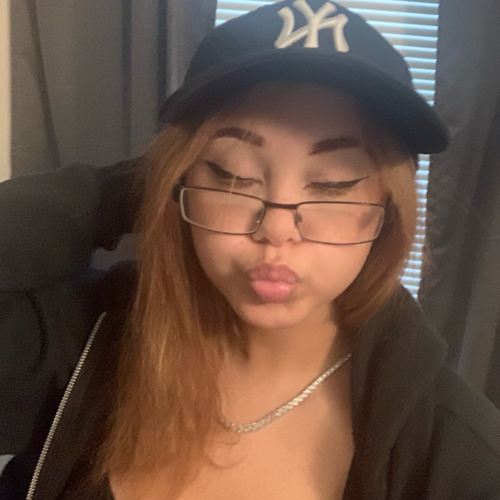 Meet your Posher, Natasha